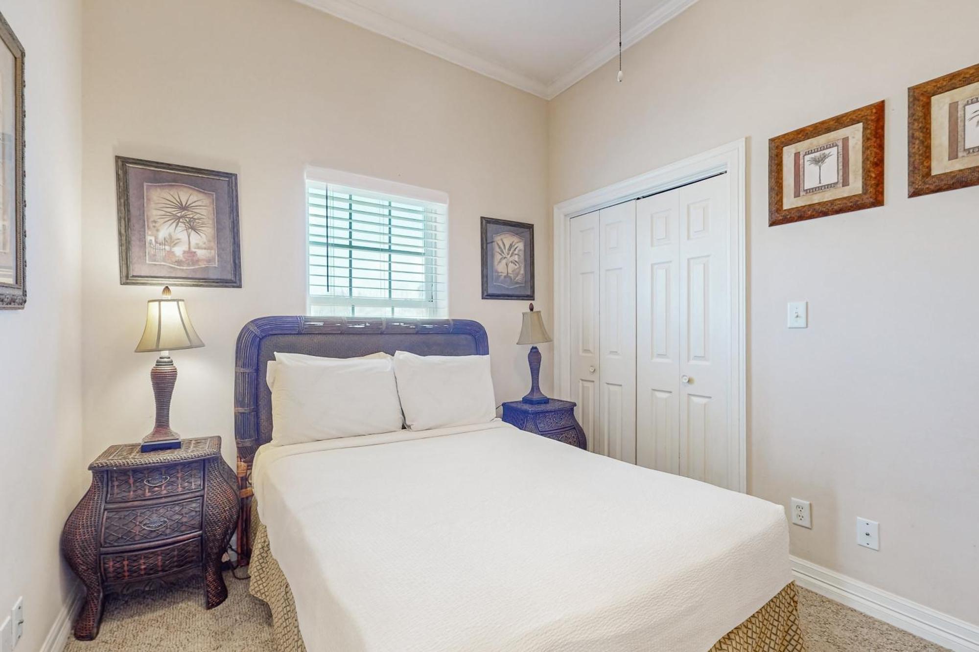 Casa Emilio II Condominiums South Padre Island Room photo